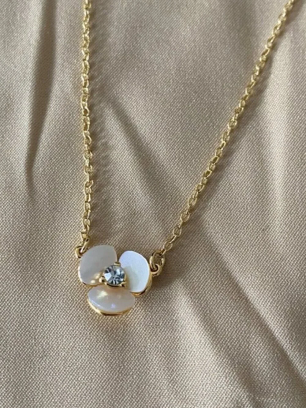Kate Spade New York Mother of Pearl Flower Pendant Necklace Gold Tone Crystal